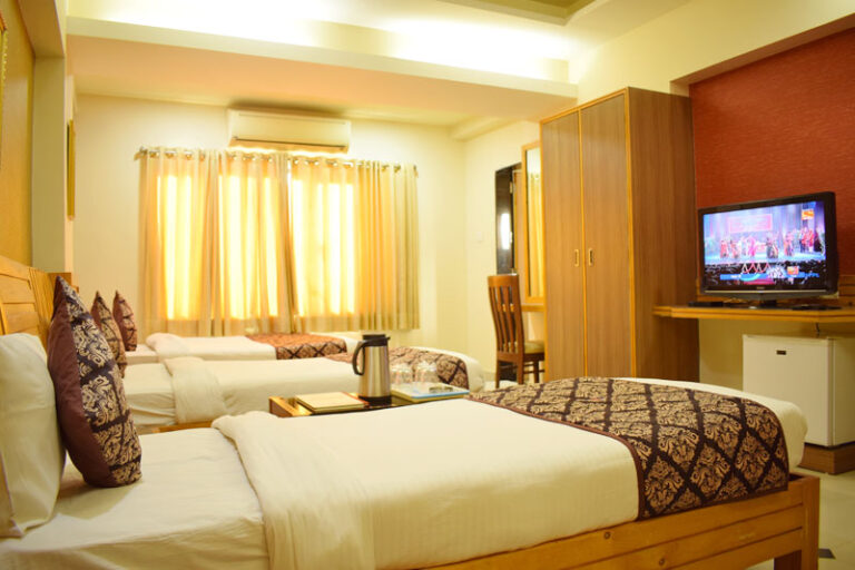 family-room-hotel-mangalam-dhodho-tent-city-(13) (1)