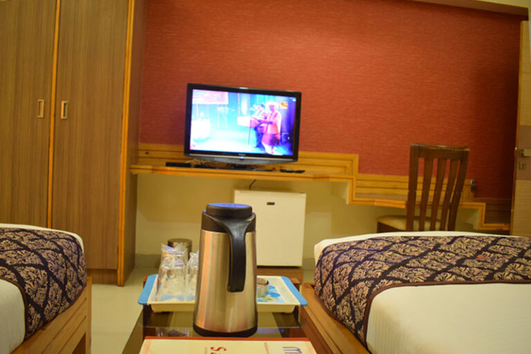 family-room-hotel-mangalam-dhodho-tent-city-(14)